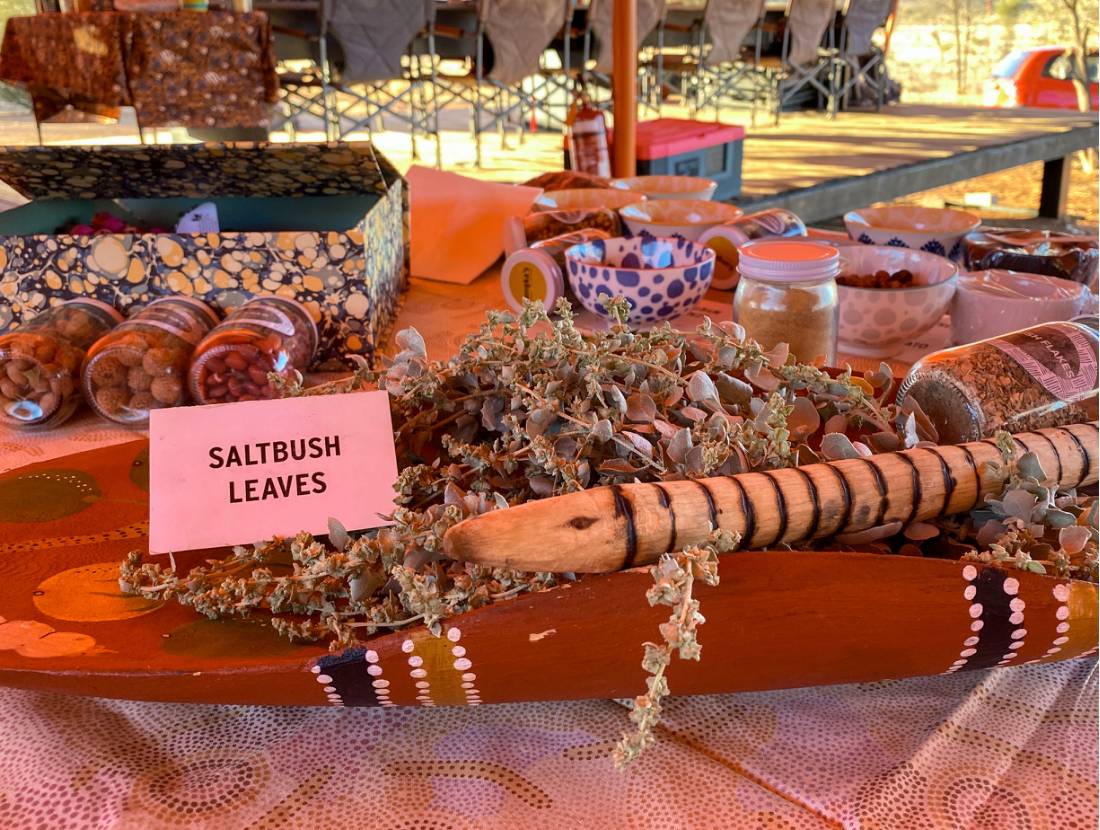 Food glorious food; our menu includes many native bush foods |  <i>#cathyfinchphotography</i>