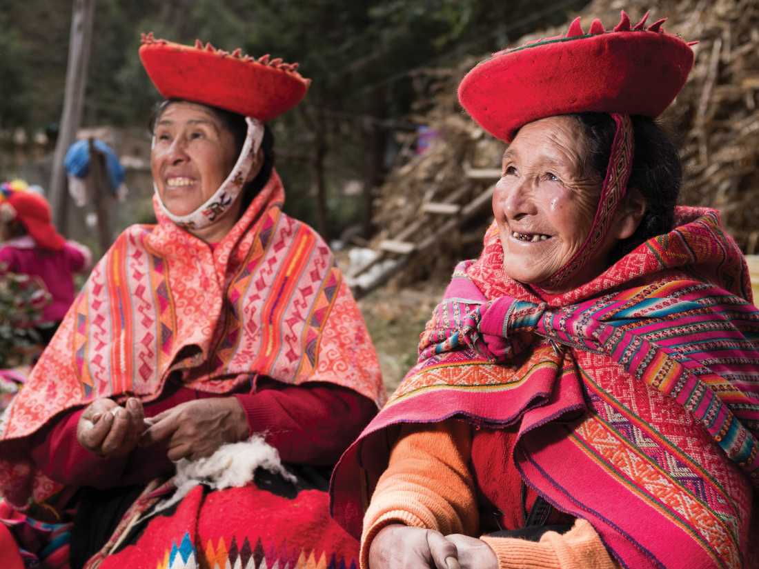 Quechua women of Huilloc |  Mark Tipple